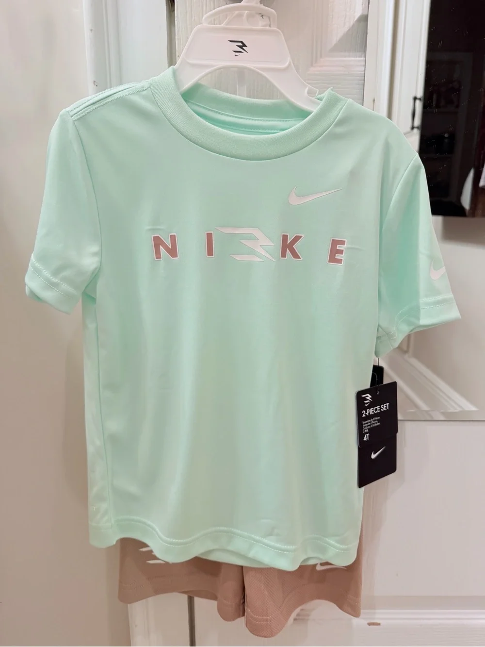 Nike Mint Green Short Sleeve Top & Athletic Shorts Set - Picture 3 of 5